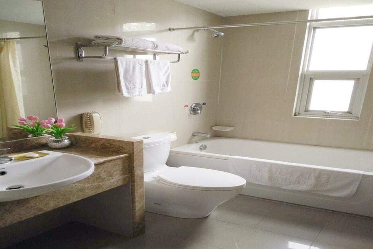 Guangzhou Nanfang Yiyuan Hotel Екстериор снимка
