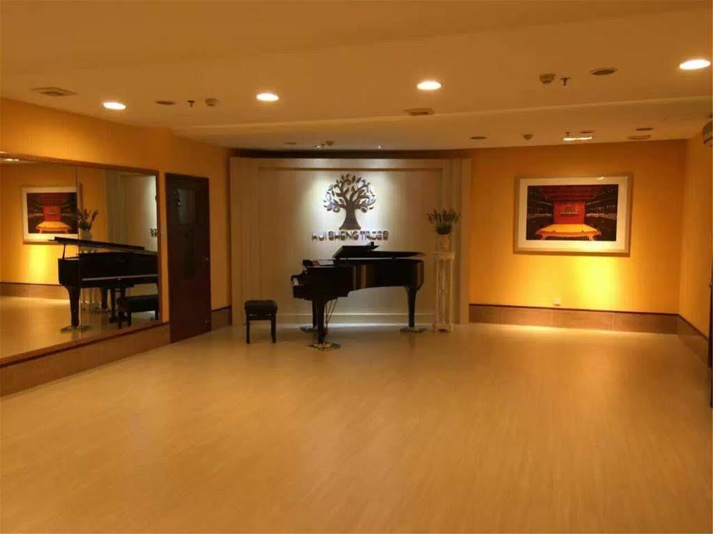 Guangzhou Nanfang Yiyuan Hotel Екстериор снимка